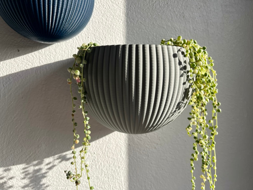 Ribbed Wall Mounted Plant Pot