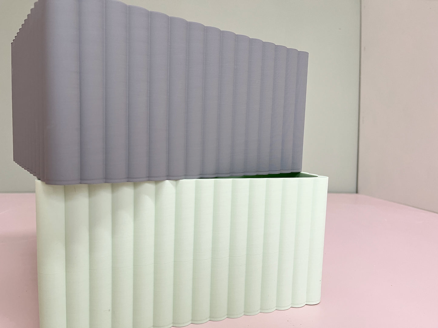 Scalloped Edge Storage box