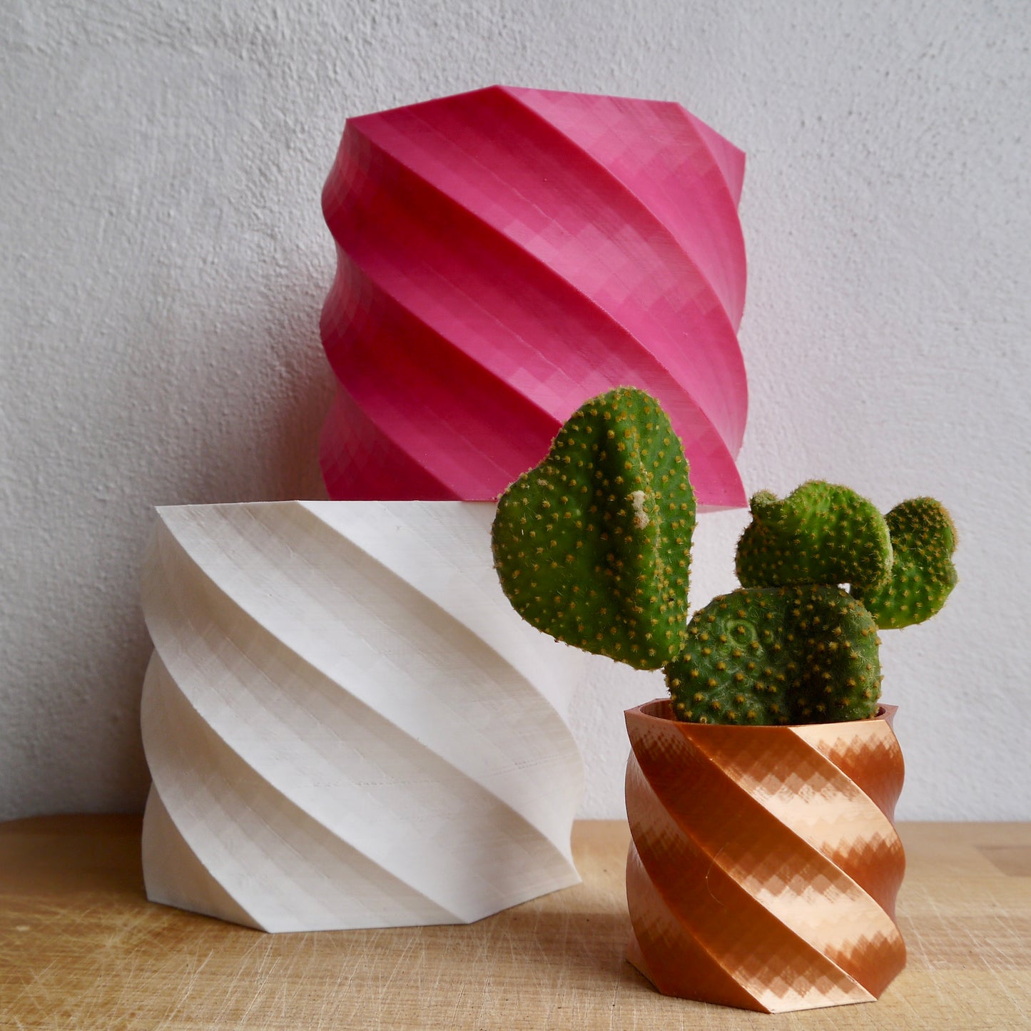 Geometric Twisted Plant Pot