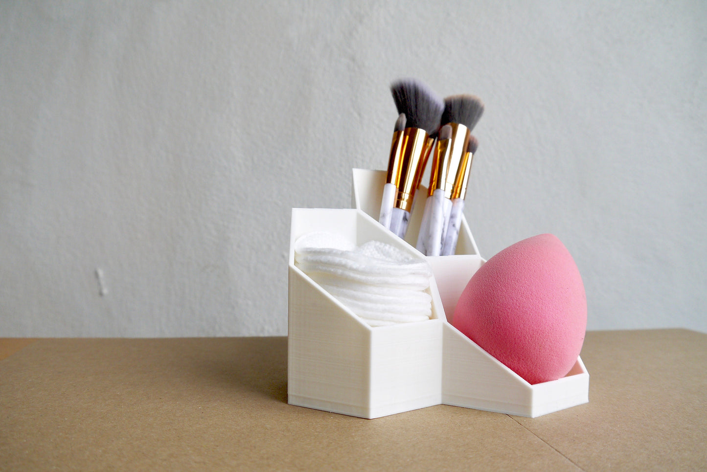 Geometric Hexagon Makeup Organiser