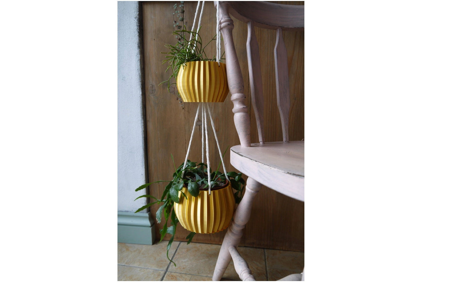 Double Hanging Plant Pot Fluted