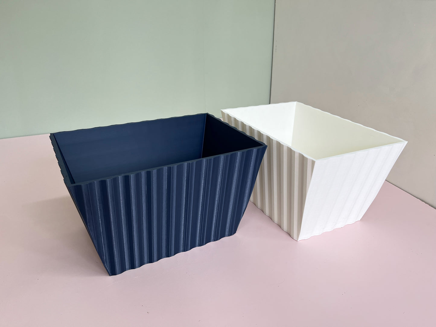 Nesting Tapered Corrugated Texture Storage box